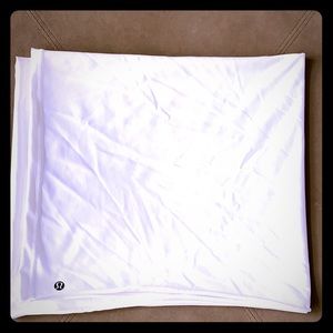 Lululemon Vinyasa Scarf